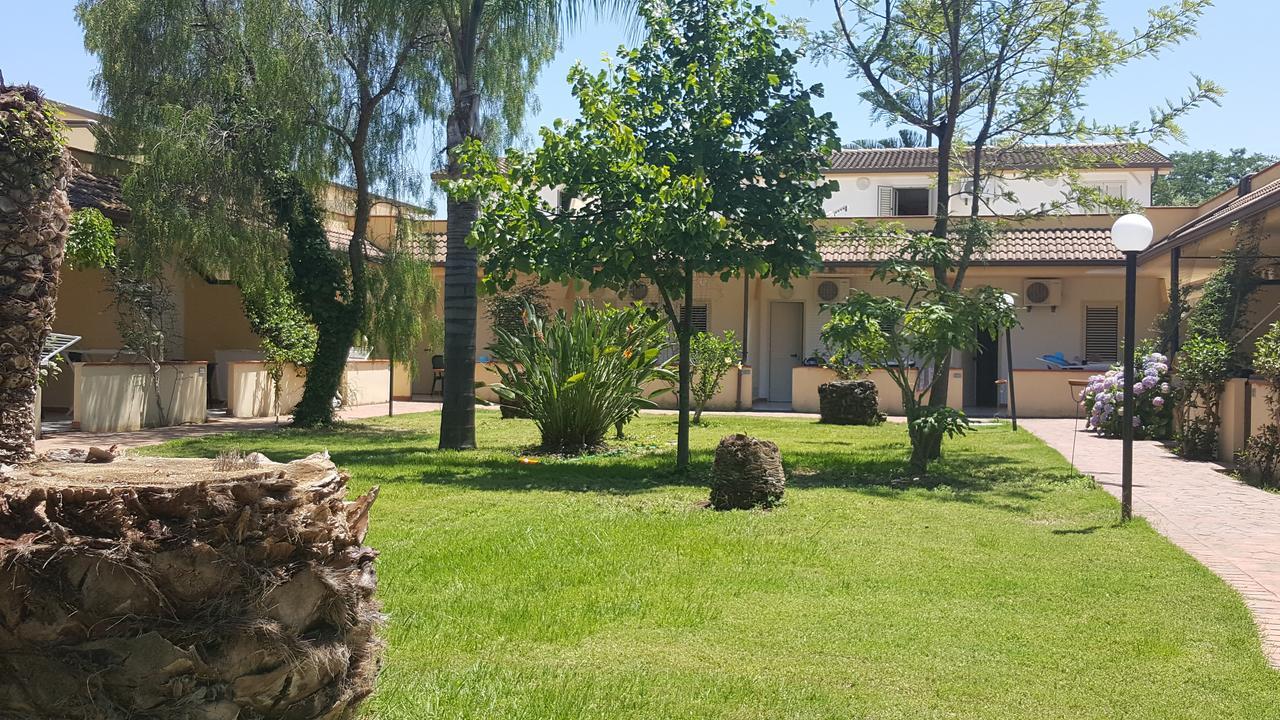 Green Garden Club Briatico Buitenkant foto